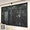 cửa lưới dạng xếp màu đen